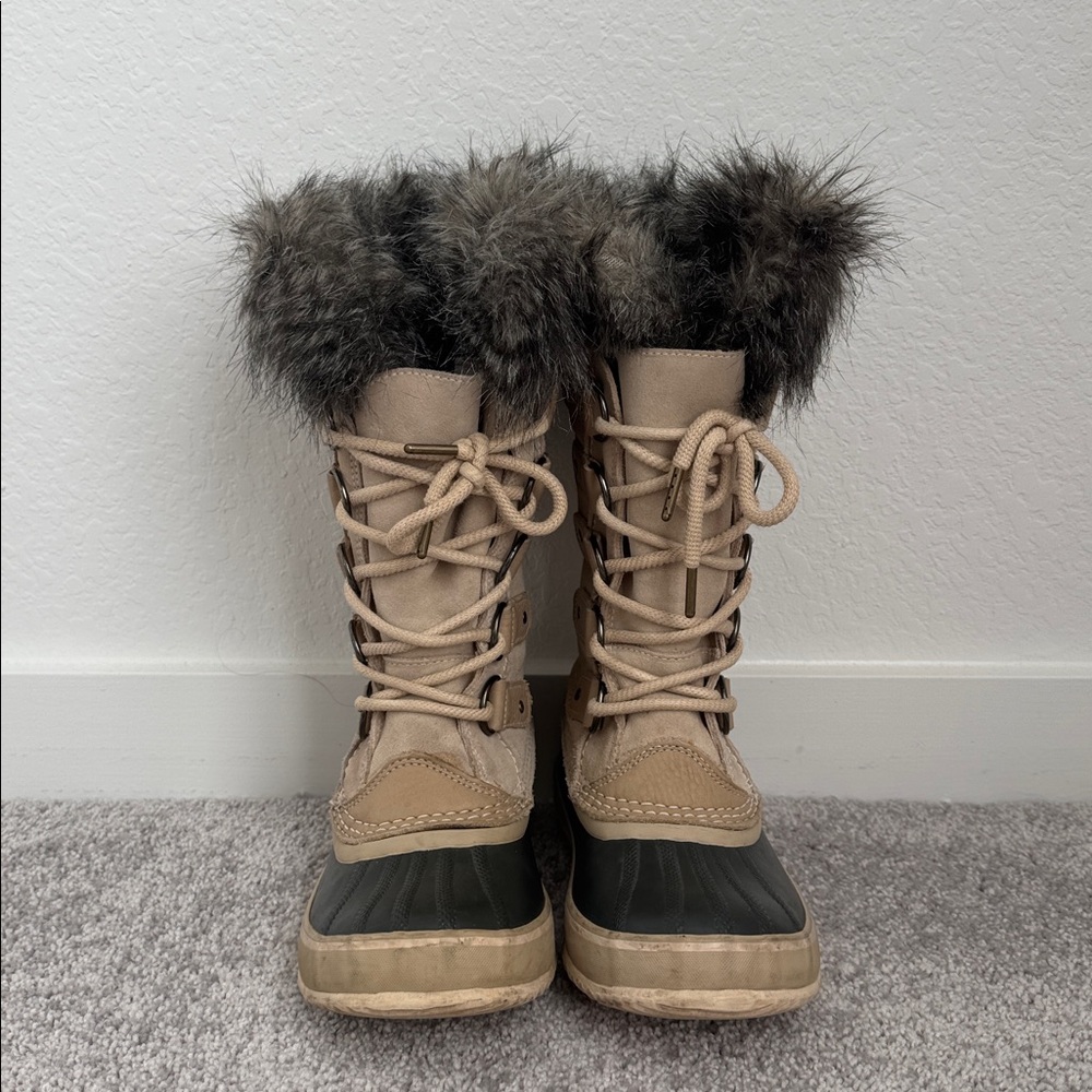Sorel Joan of Arctic waterproof woman Size 6